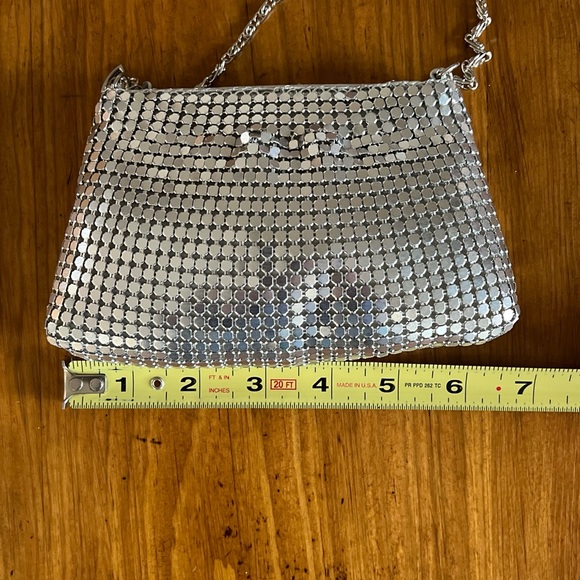 💝 Last Call - Vintage Silver Mesh Metal Evening Bag - Picture 6 of 12